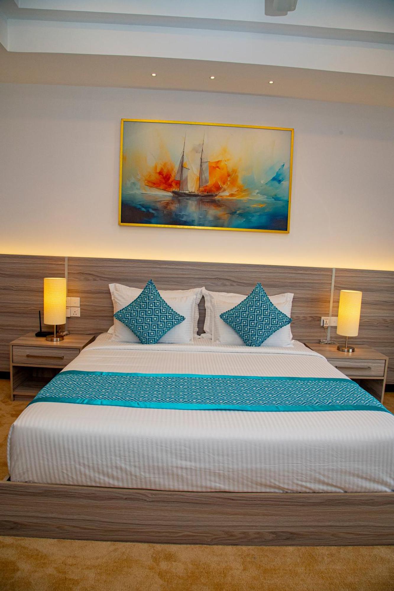 Negombo Ocean Breeze - Bliss On The Beach Luxury Apartments By Serendib Vacation Екстериор снимка